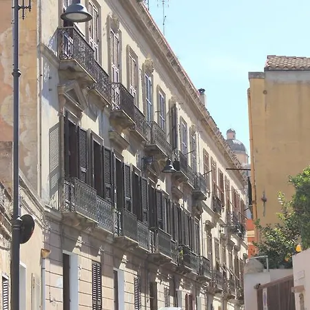 Ad Villanova Appartement Cagliari